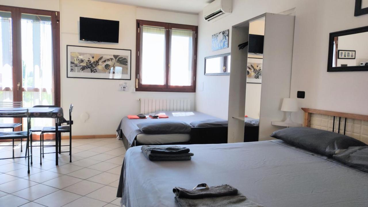 Bologna Vista Parco Apartment 2 Letti Matrimoniali Bagian luar foto